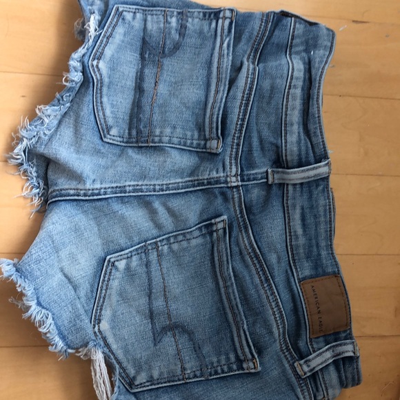 American Eagle lace shorts